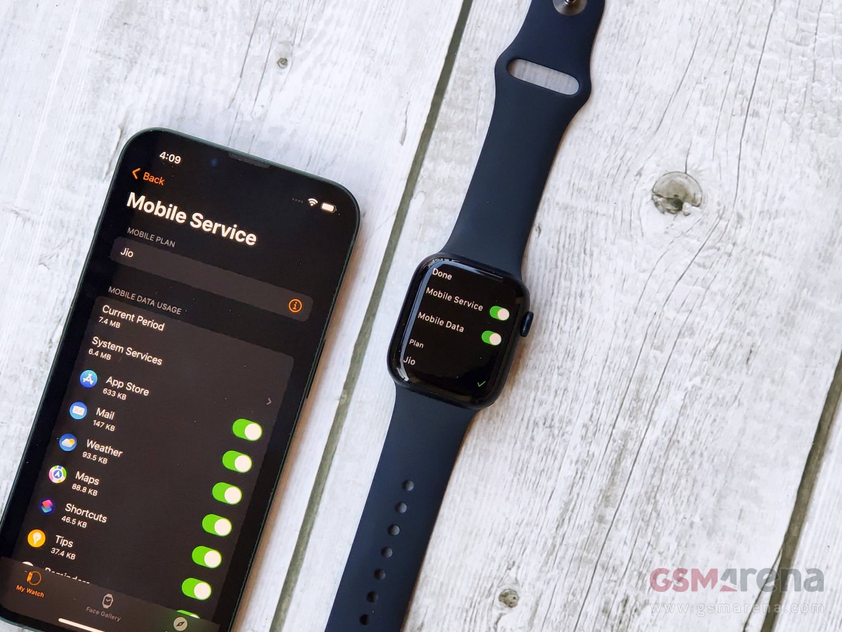 Apple watch series 6 vs best sale samsung galaxy watch 3 gsmarena