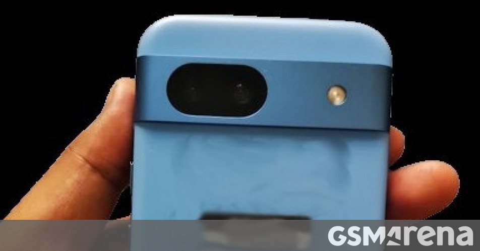 Google Pixel 8a live pictures leak