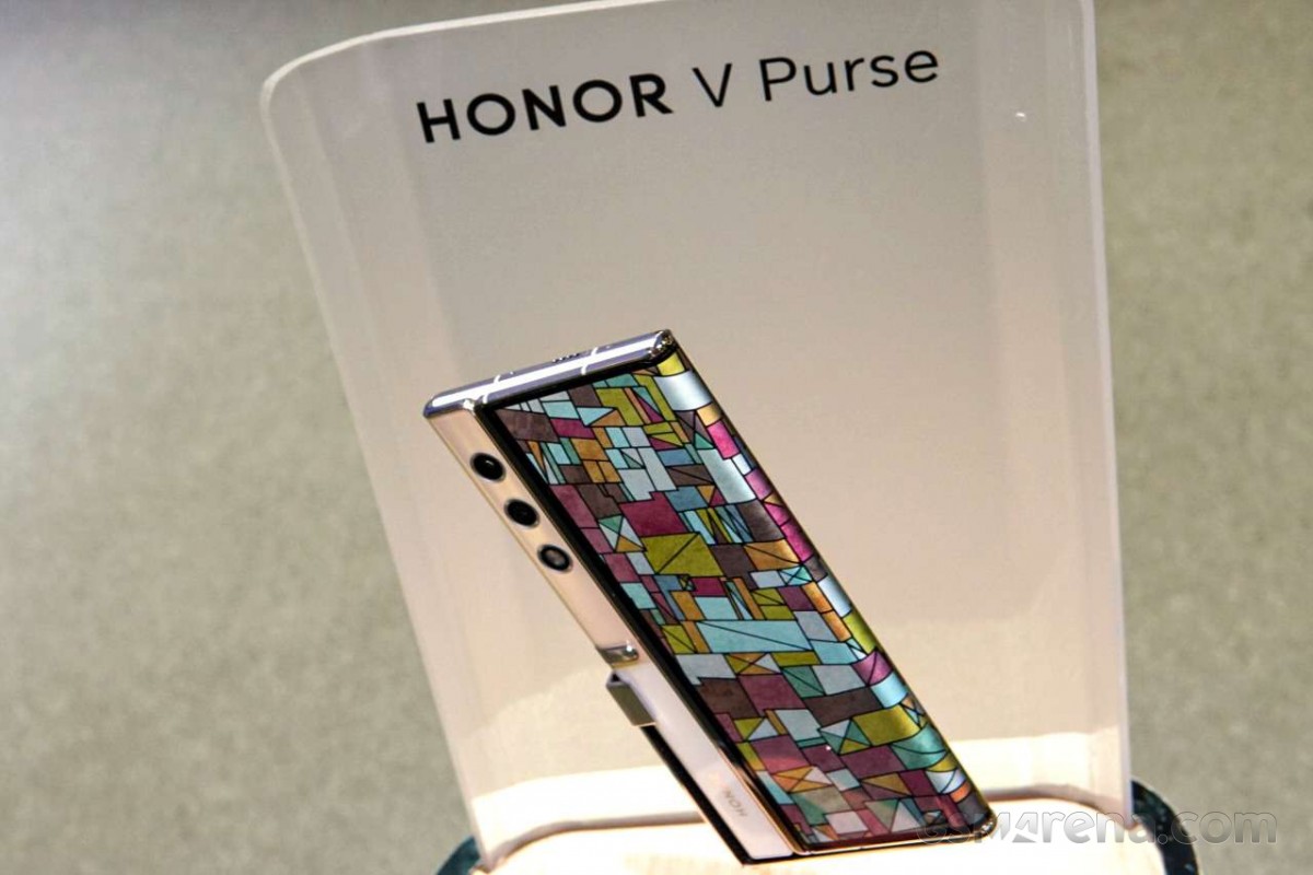 Phone or bag? Honor V Purse folding smartphone is both. It may be