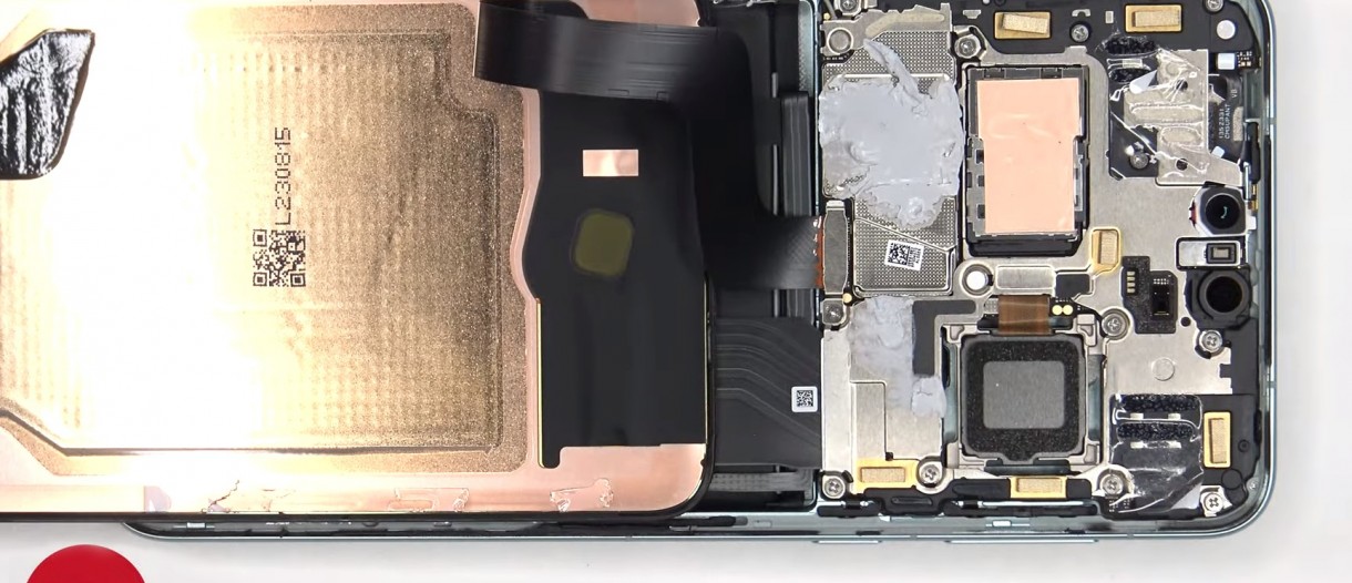 Teardown video shows the Huawei Mate 60 Pro components that