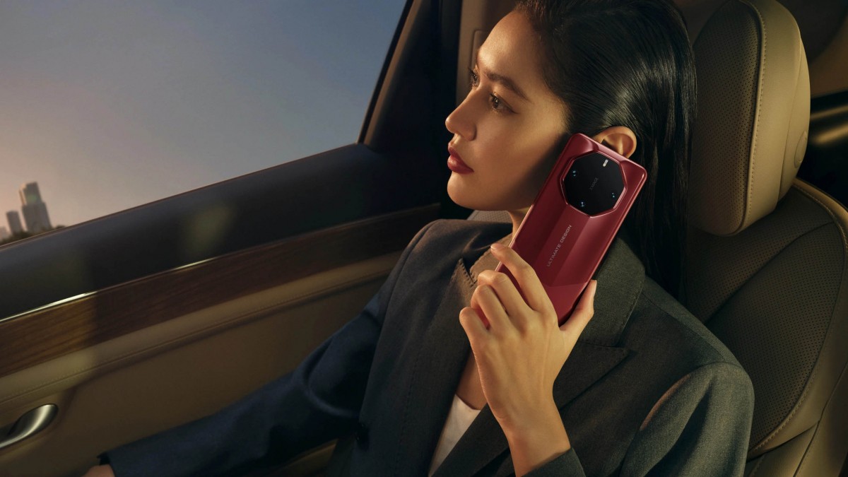 Huawei releases high-end Mate 60 RS Ultimate Design in collaboration with  Porsche · TechNode