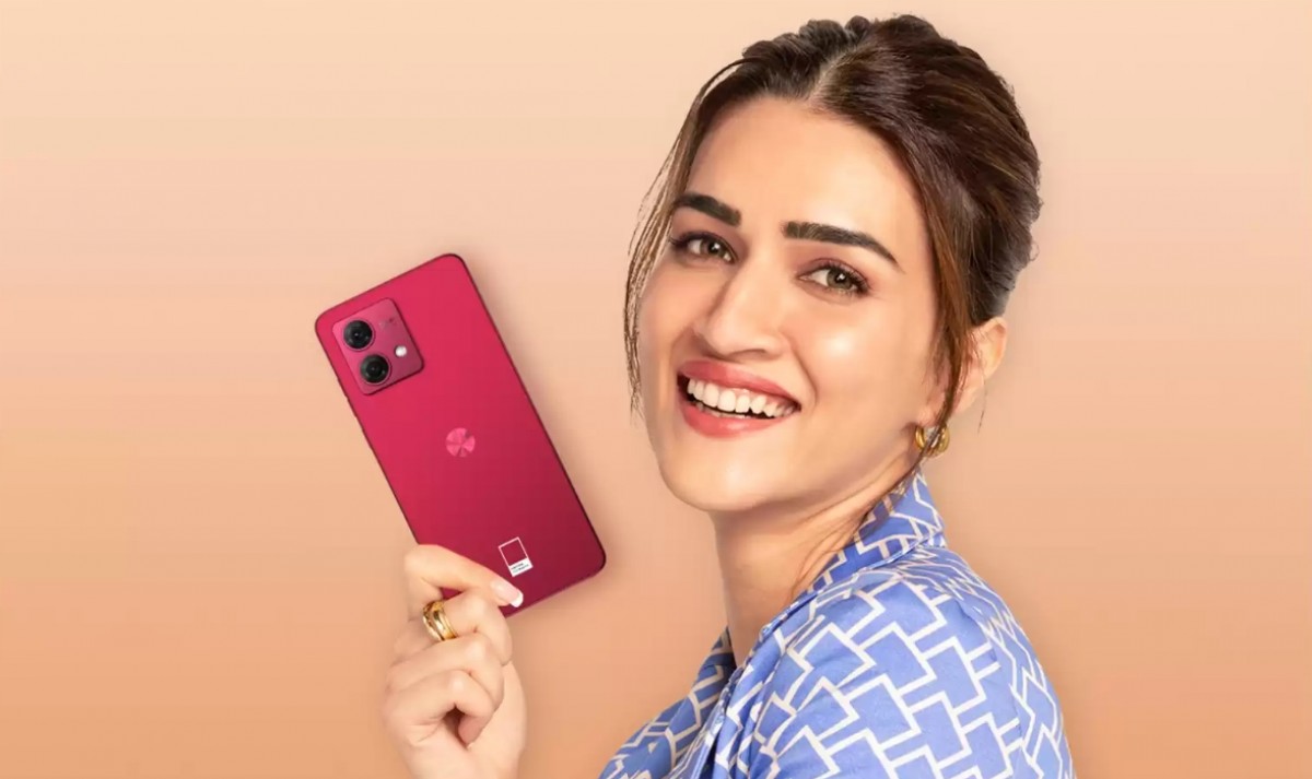 Motorola launches Moto G84 with a Snapdragon 695, costs under $250 -   news