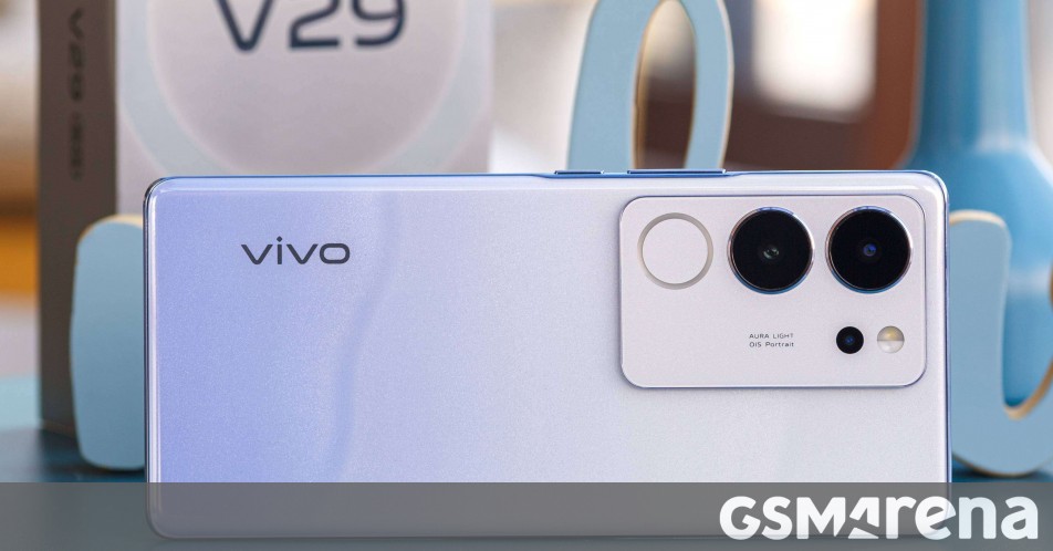 vivo V29 in Starry Purple hands-on - GSMArena.com news