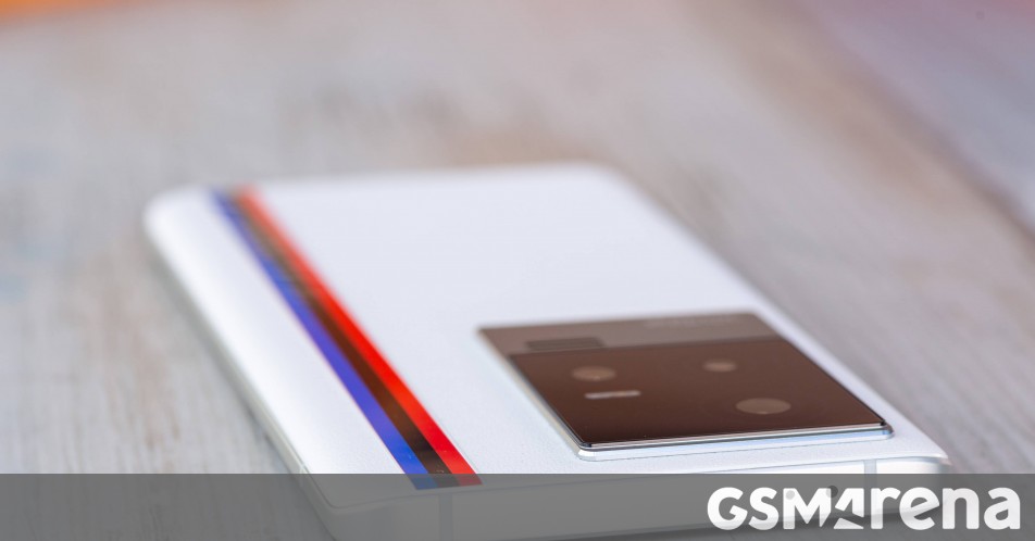 iQOO 12 series tipped to launch on November 7, batteries revealed by certification