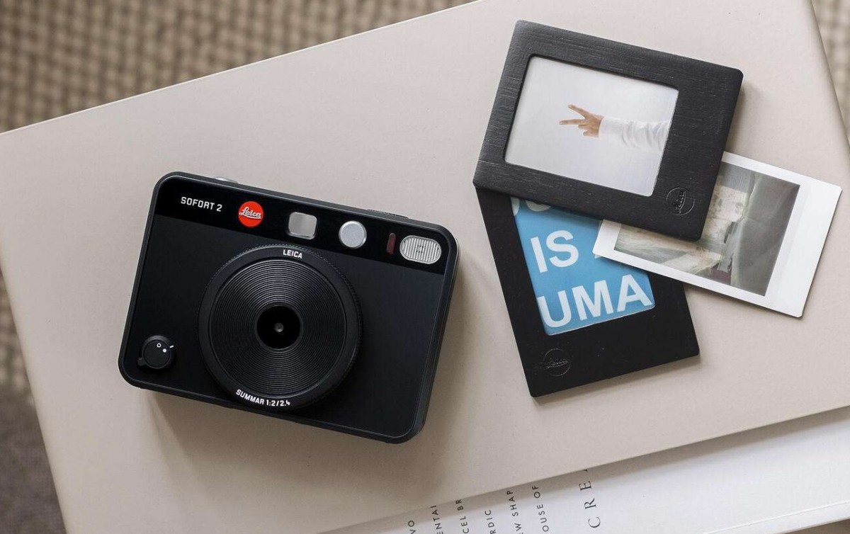 Leica announces Sofort 2 instant camera and printer