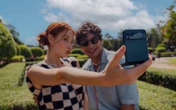 Motorola Razr 40 arrives in the US as the Motorola Razr