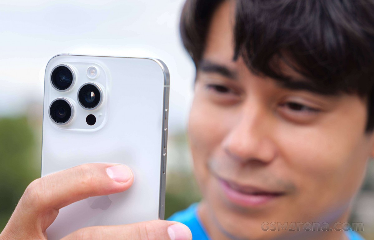 Kuo reitera que o iPhone 16 Pro terá zoom de 120 mm