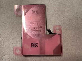 iPhone 16 Pro protype battery front and back