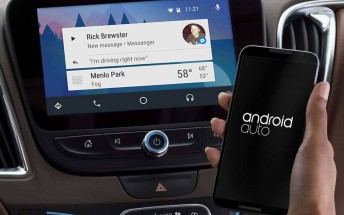 Android Auto برای خلاصه کردن پیام ها با دستیار Google و هوش مصنوعی