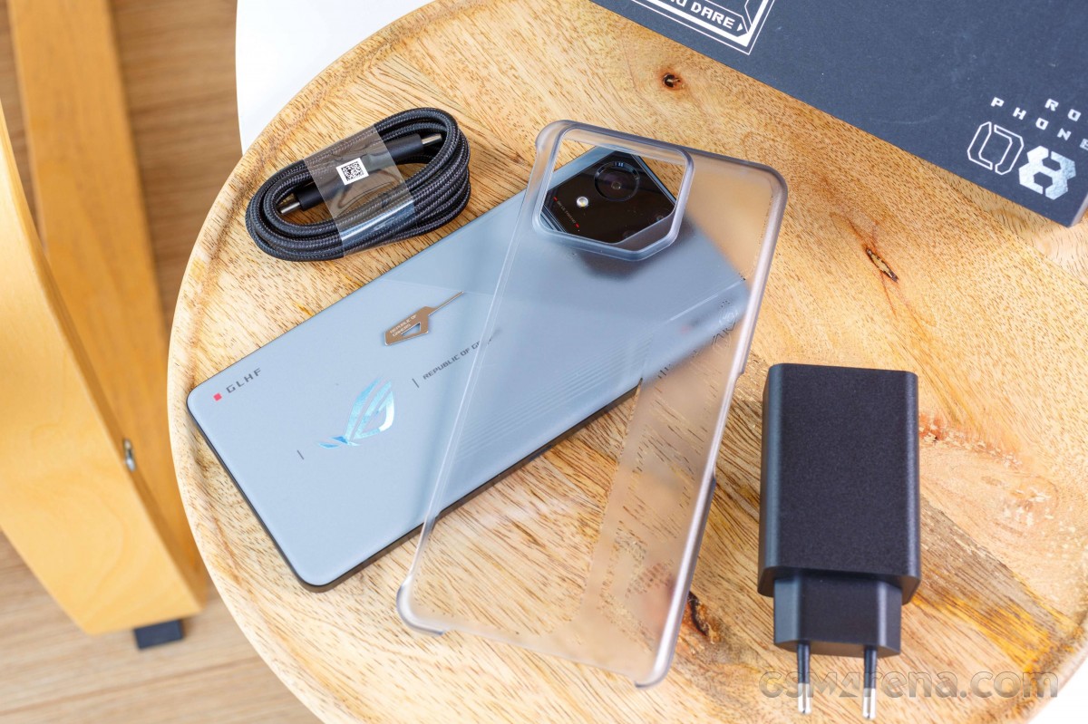 Asus ROG Phone 8 Unboxing GSMArena News Asus ROG Phone 8 Unboxing GSMArena News