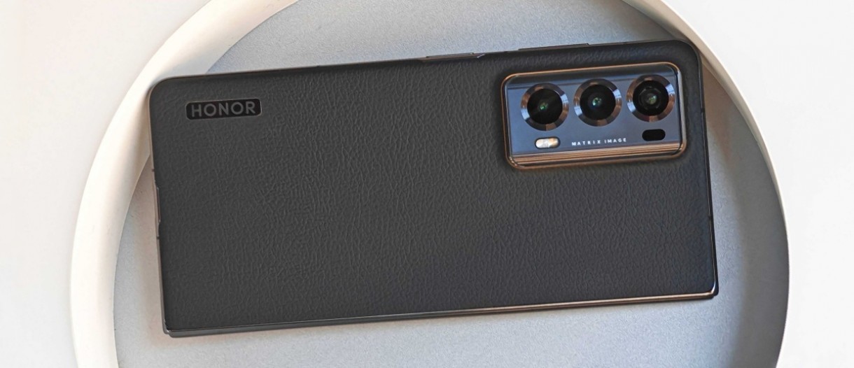 Honor Magic V2 Appears in Live Shots Ahead of July 12 Launch