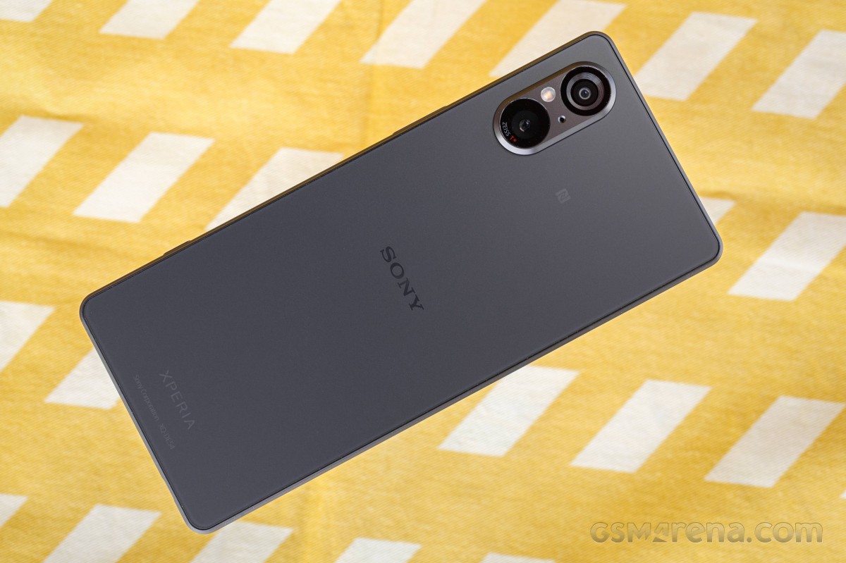 Sony Xperia 5 V is now receiving the update to Android 14