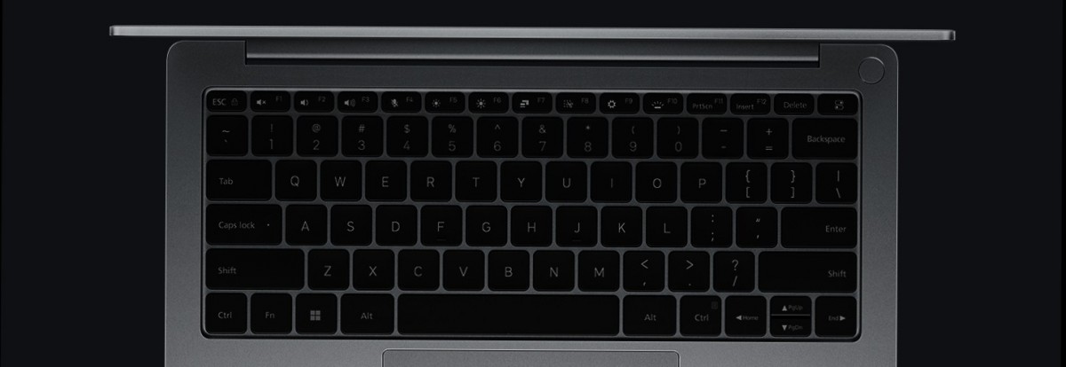 Full-size keyboard with backlighting, 1.3mm key travel