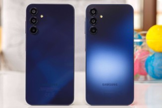 Samsung Galaxy A15 4G on the left, Galaxy A15 5G on the right