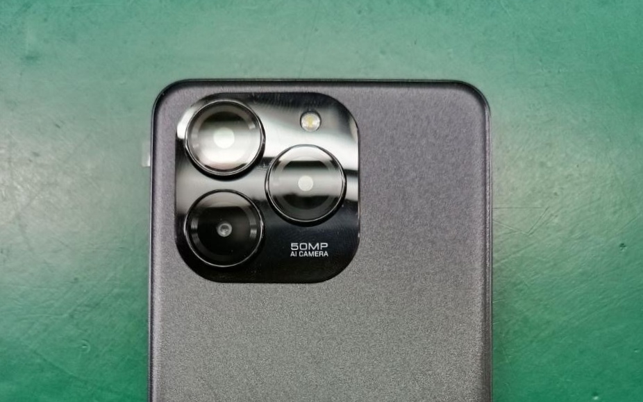 Meizu 21 Note appears in live photos with a 50 MP camera