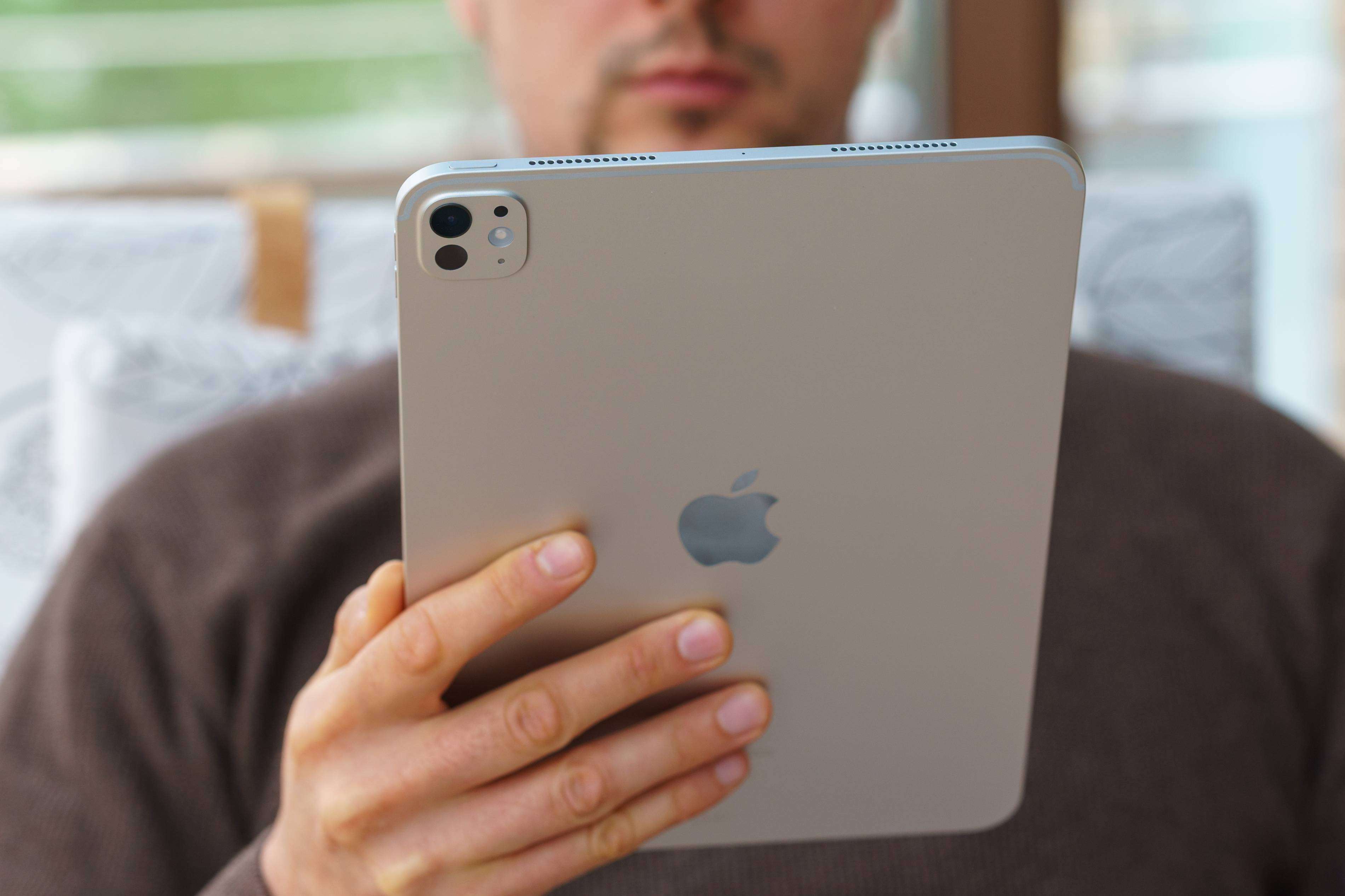 Apple iPad Pro 11 (2024 г.) выставлен на обзор