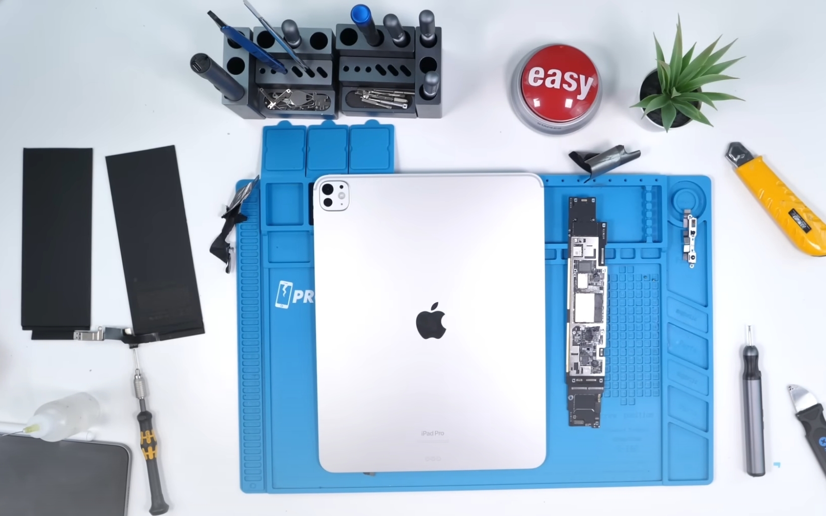 New 13-inch iPad Pro gets disassembled on video