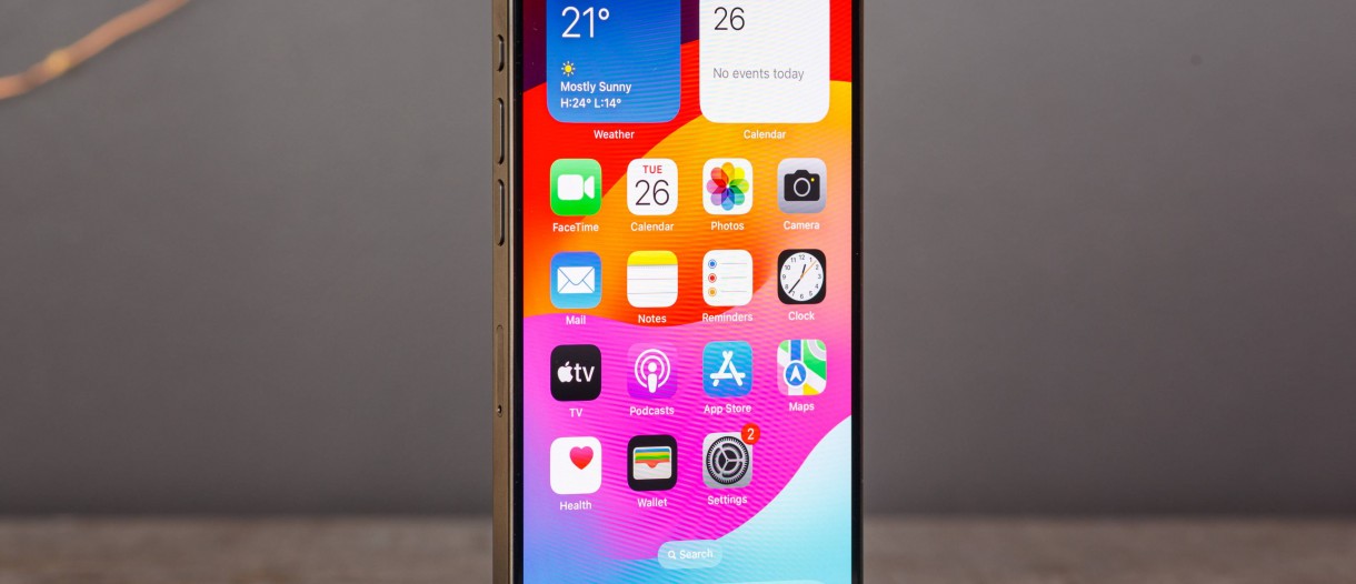 El iPhone 16 Pro tendrá una pantalla un 20% más brillante, se rumorea