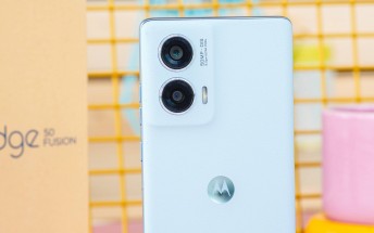 Motorola starts seeding Android 15 beta to some of its phones