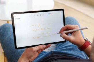 You can draw or write on the Redmi Pad too, using the Redmi Smart Pen