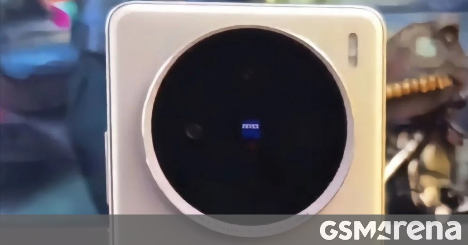 More vivo X100s specs surface ahead of launch