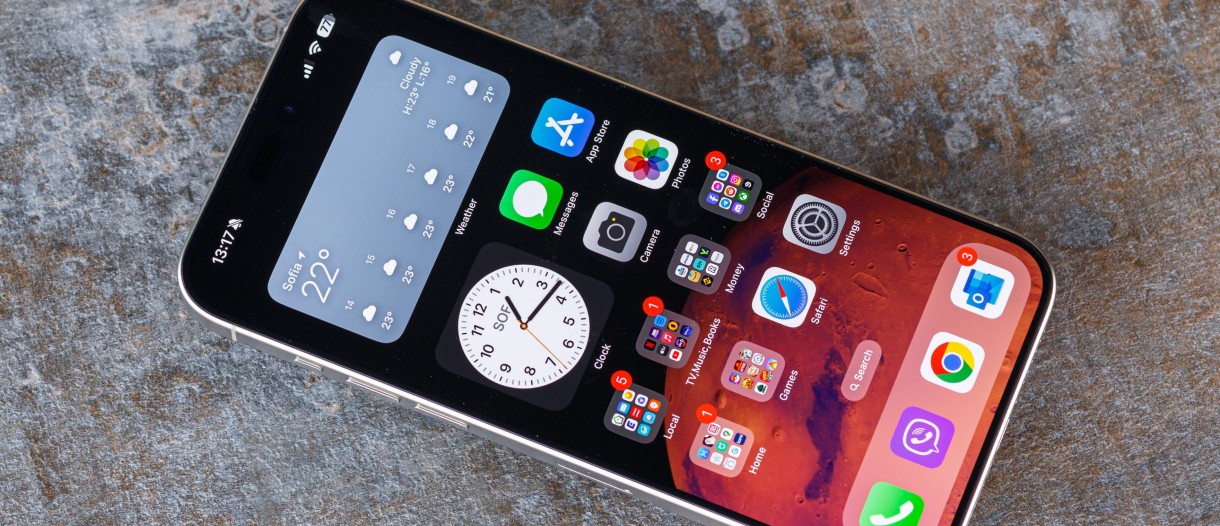 Apple promete cinco años de soporte de software para el iPhone 15, dos años menos que Google y Samsung