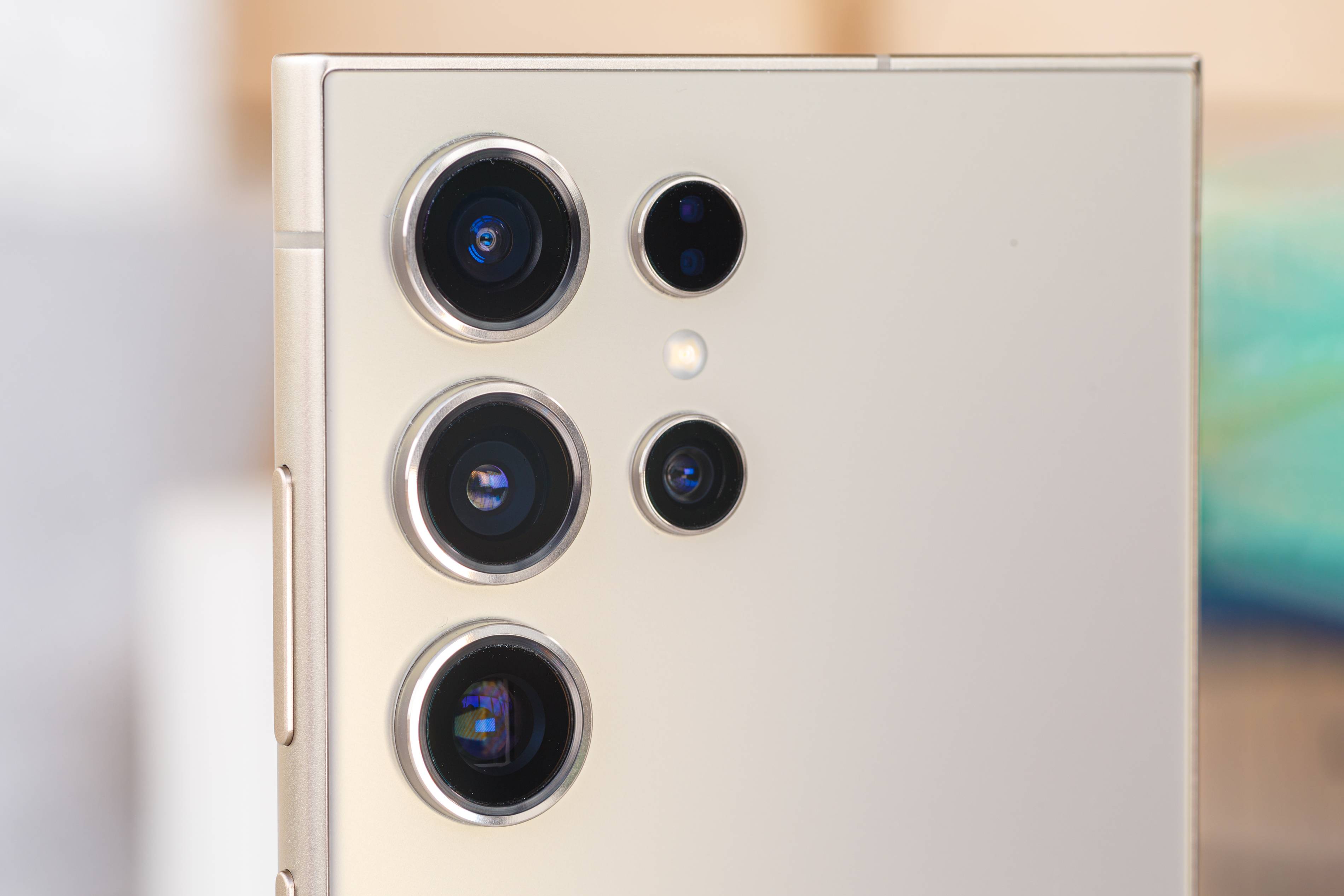 Улучшения камеры Samsung Galaxy S25 Ultra подробно описаны в новой утечке