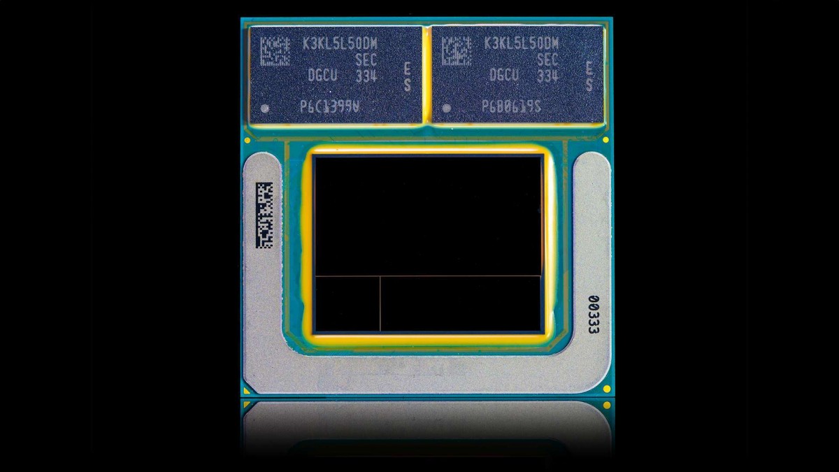 Intel unveils Lunar Lake - its radical new mobile chips