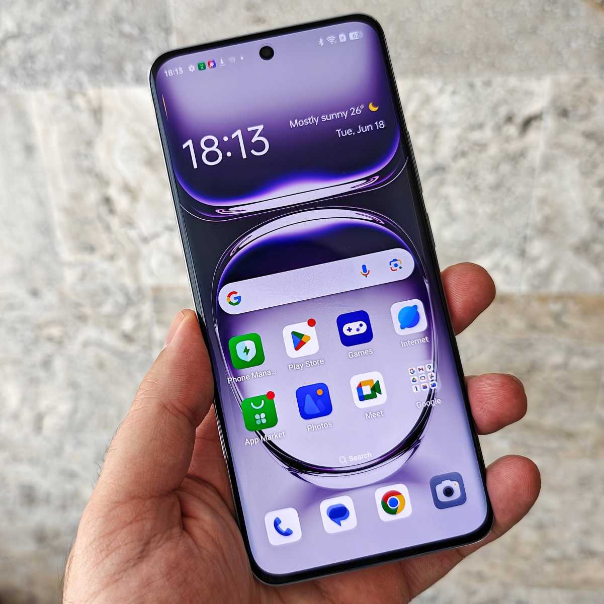 Oppo Reno12 hands-on