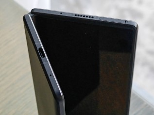Port, microphones, and speakers on the vivo X Fold3 Pro