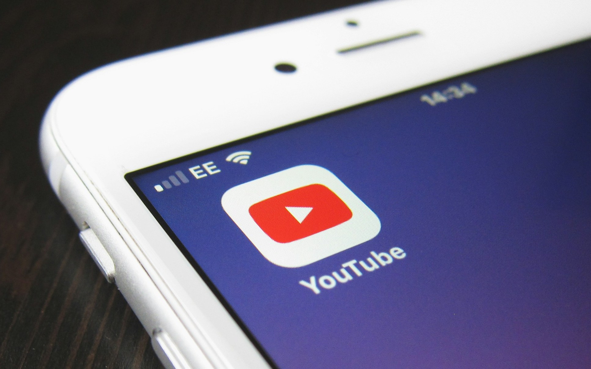 YouTube is now cracking down on those using VPNs to get Premium cheaper