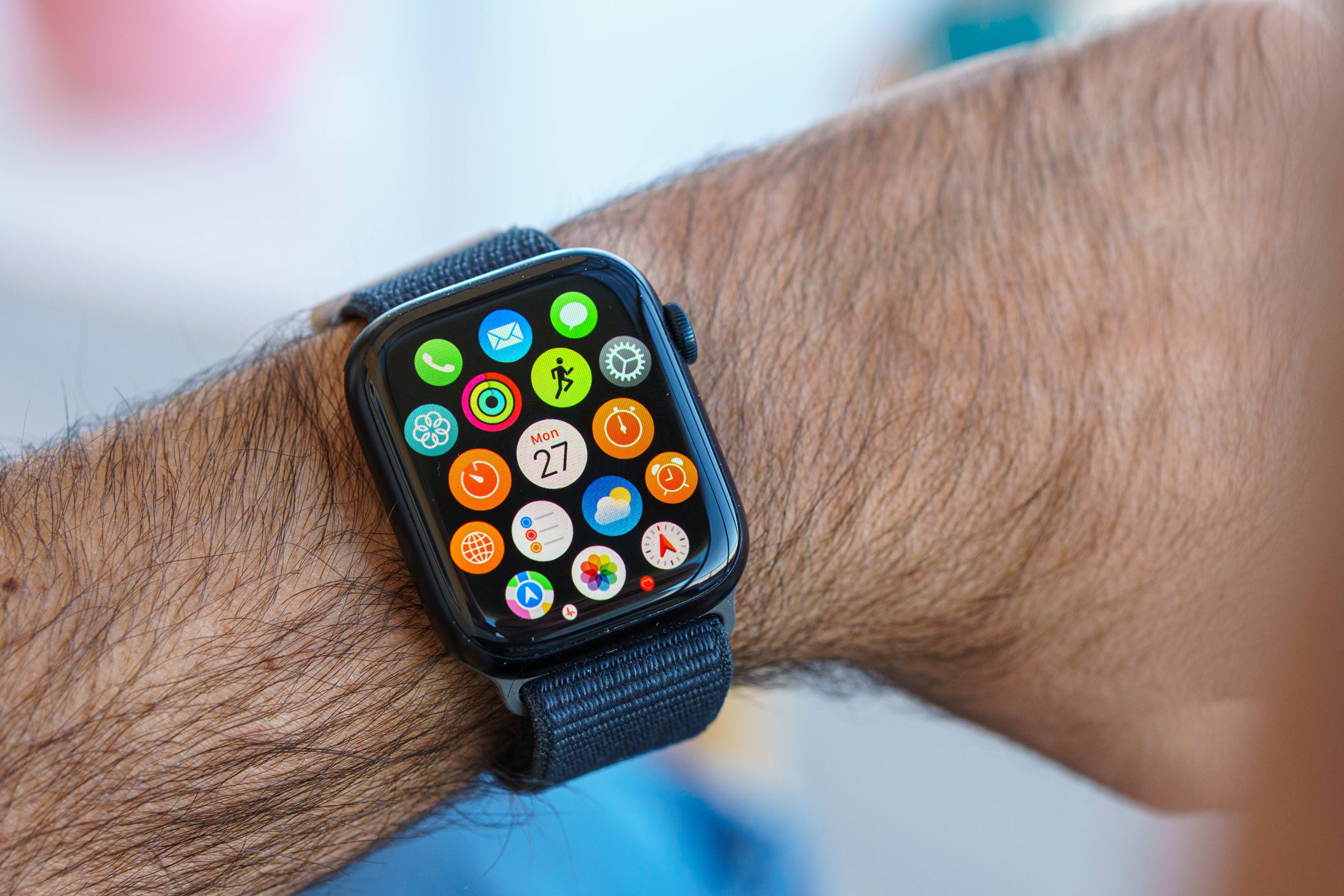 Apple Watch X to have bigger screen and be thinner, no design update coming to the Watch Ultra