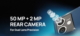 50MP selfie camera with hands-free mode