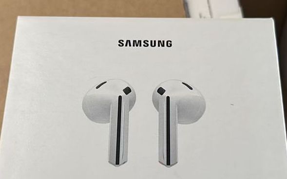 Утечка розничной коробки Samsung Galaxy Buds3, подтвержден новый дизайн штока