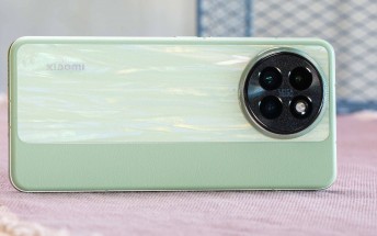 Xiaomi 14 Civi in Matcha Green hands-on