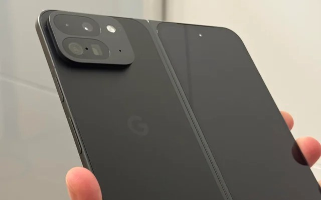 Google Pixel 9 Pro Fold retail unit gets unboxed, compared to the original Pixel Fold