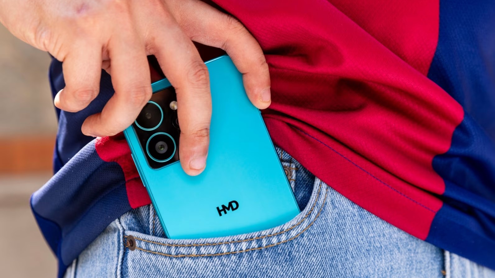 HMD Skyline gets a Blue Topaz color option