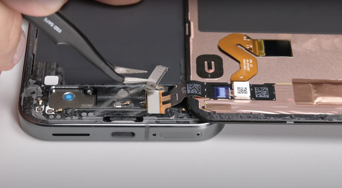 Google Pixel 9 Pro XL teardown reveals dual-entry design and fiddly battery removal process 