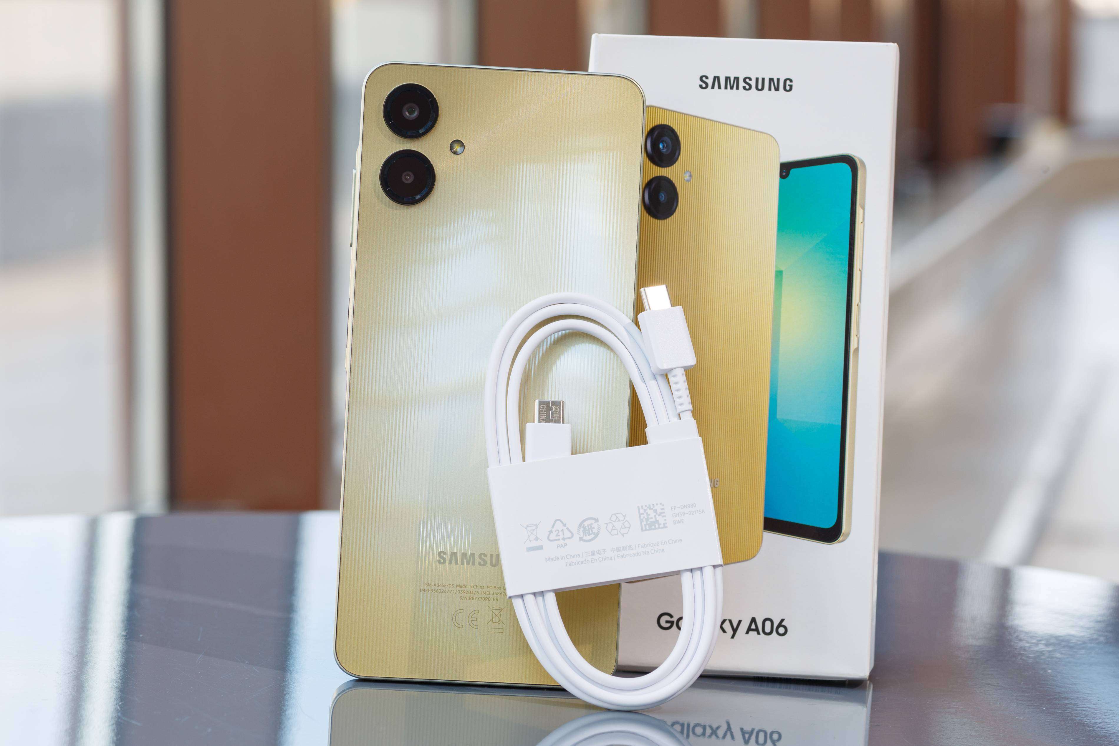 Samsung Galaxy A06 выставлен на обзор