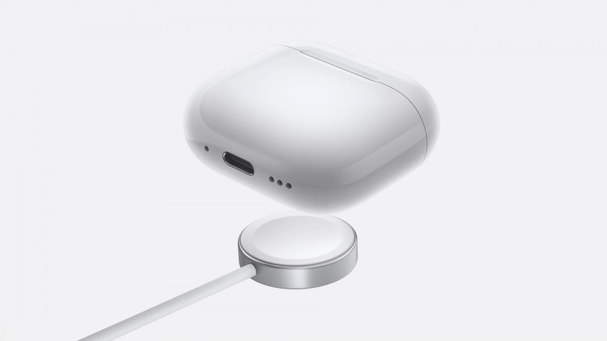 Apple introduces the new AirPods 4 with ANC and tons of new features