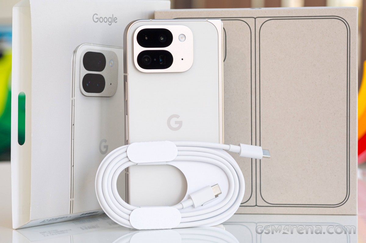 Google Pixel 9 Pro Fold 有線充電支援正式確認，結果令人失望