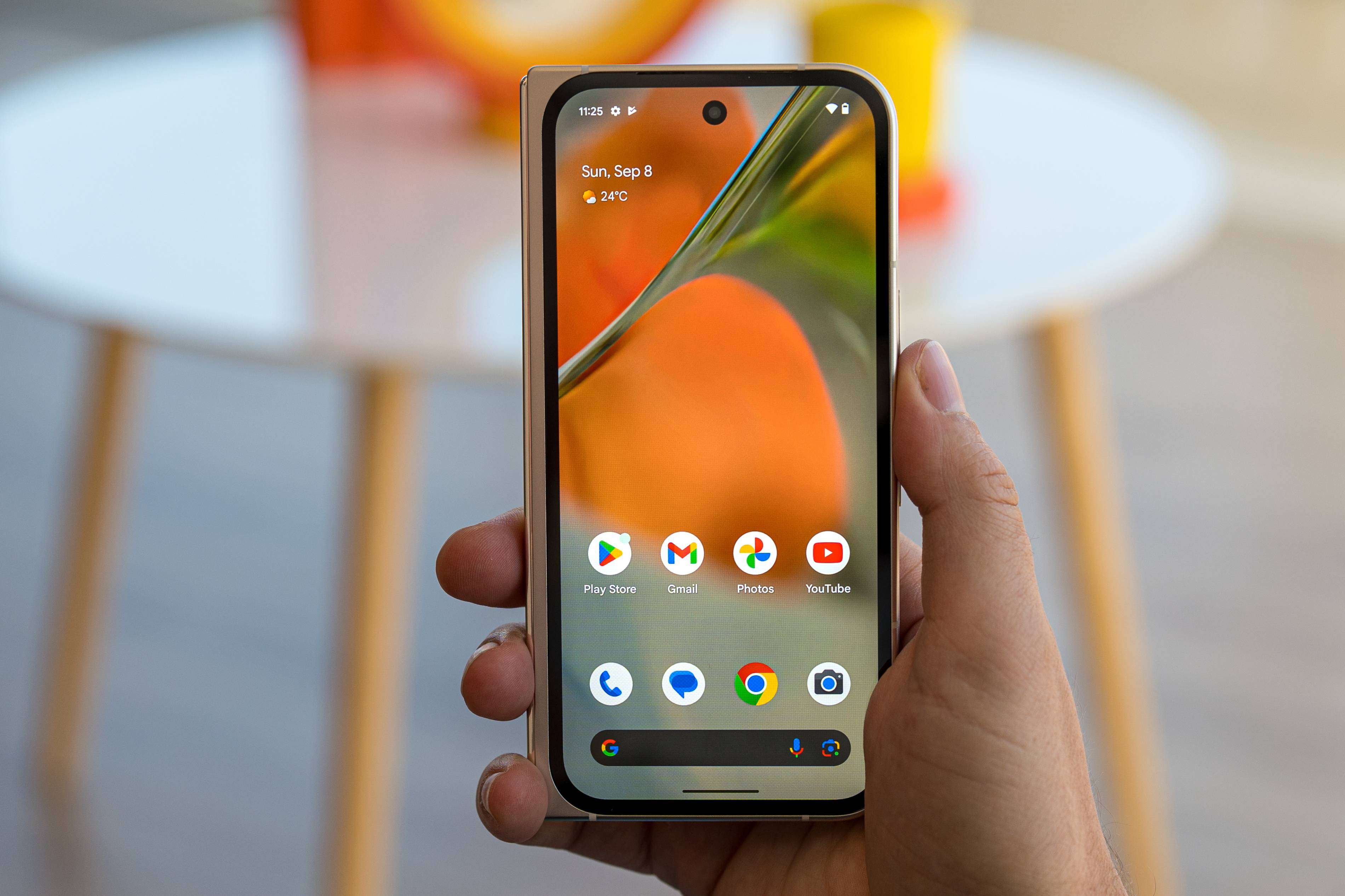 Google Pixel 9 Pro Сложите для обзора