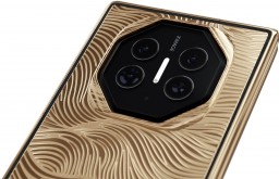 Huawei Mate XT Ultimate Golden Dragon