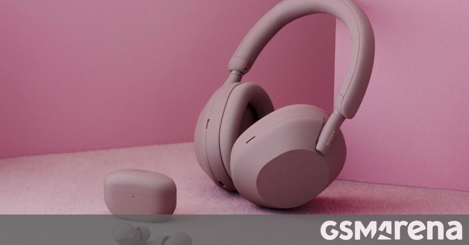 Sony 1000XM5 headphones get pink versions