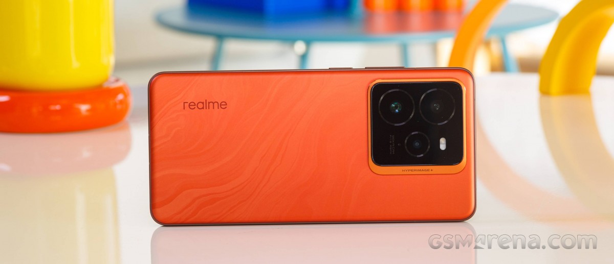 Realme starts pre-orders for GT 7 Pro a week ahead of international launch