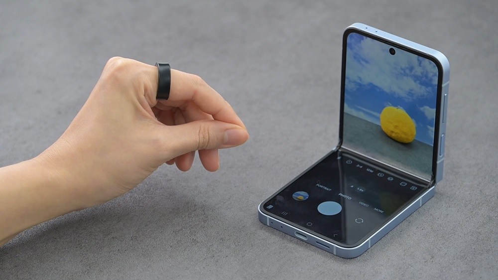 Samsung shares its own Galaxy Ring unboxing, months after its launch