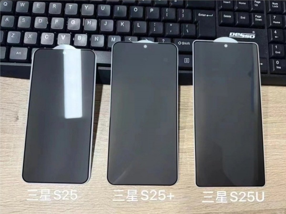 Live photo of Samsung Galaxy S25 screens confirm thin bezels