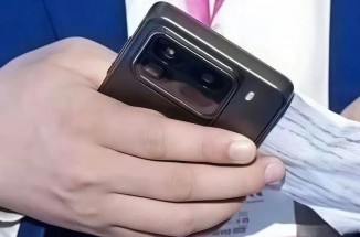 Xiaomi 15 Pro spy shot