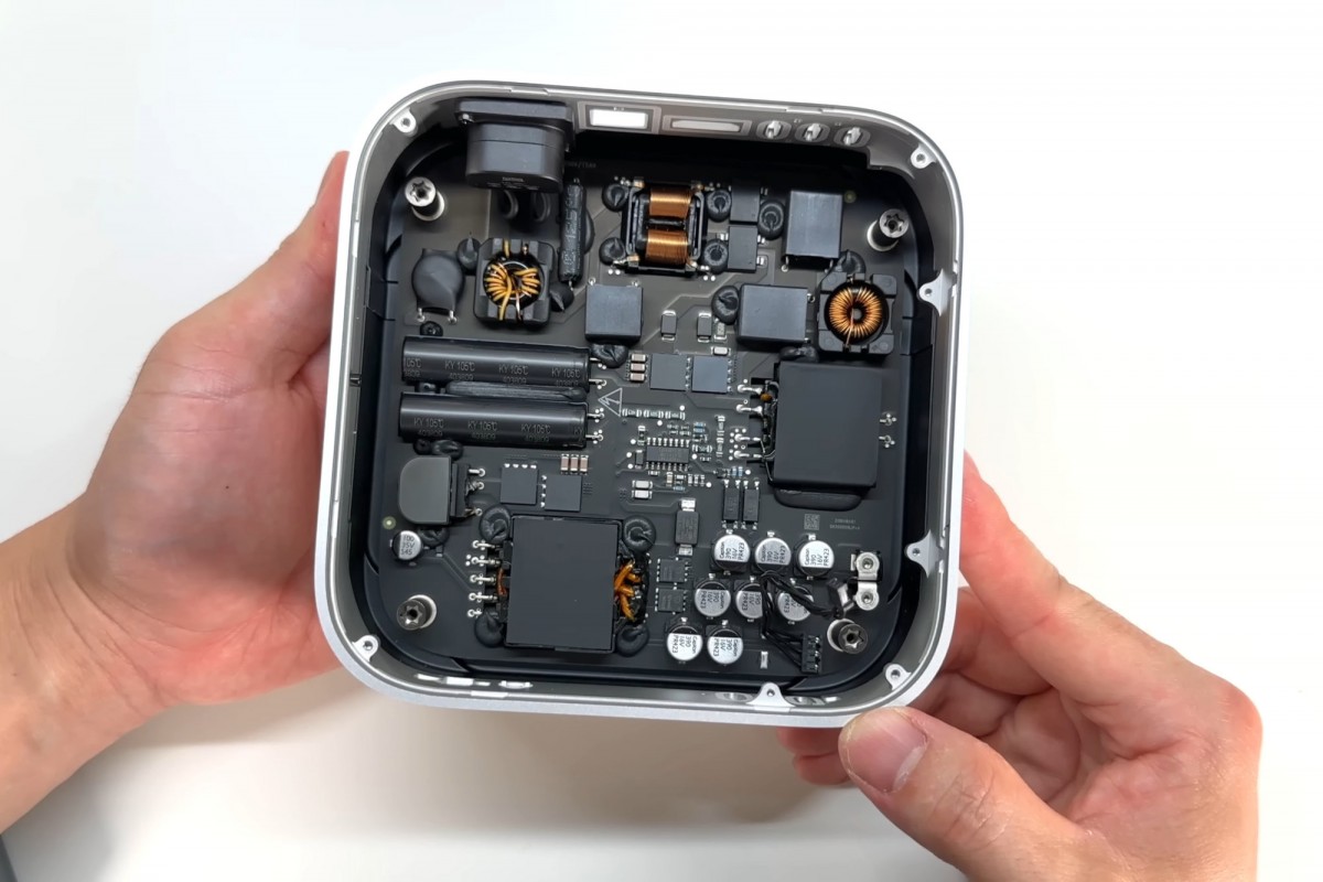 Mac mini 2024 is broken, has no user upgradeable parts