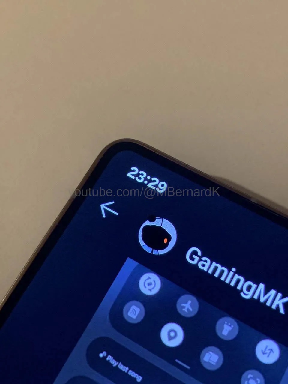 Samsung Galaxy S25 Ultra's live images surface with One UI 7.0's screenshots